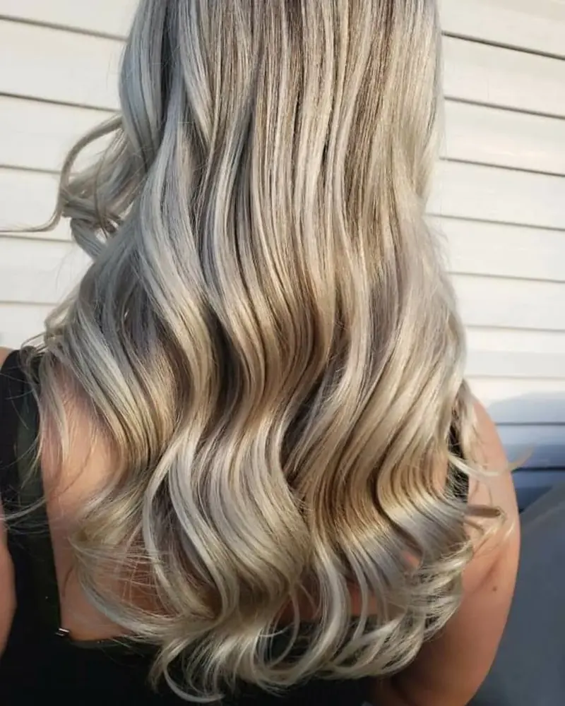 Long balayage waves, seen from the back